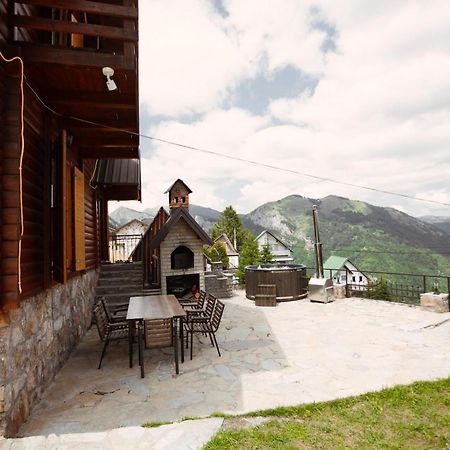 Villa Route Rugove Peje Exterior foto