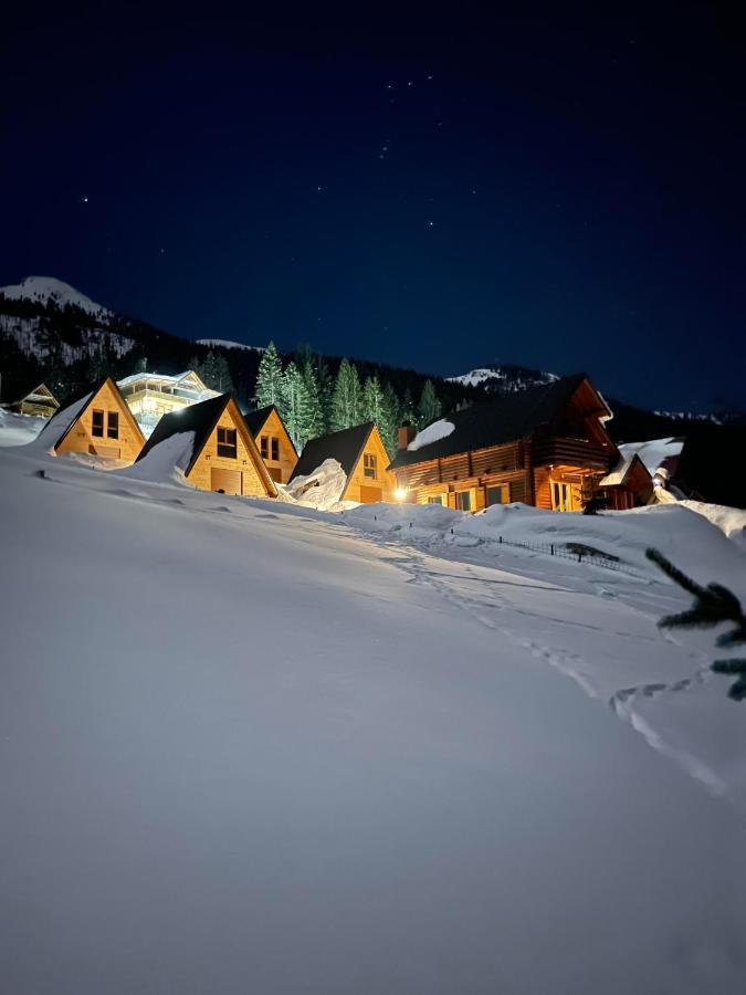 Villa Route Rugove Peje Exterior foto