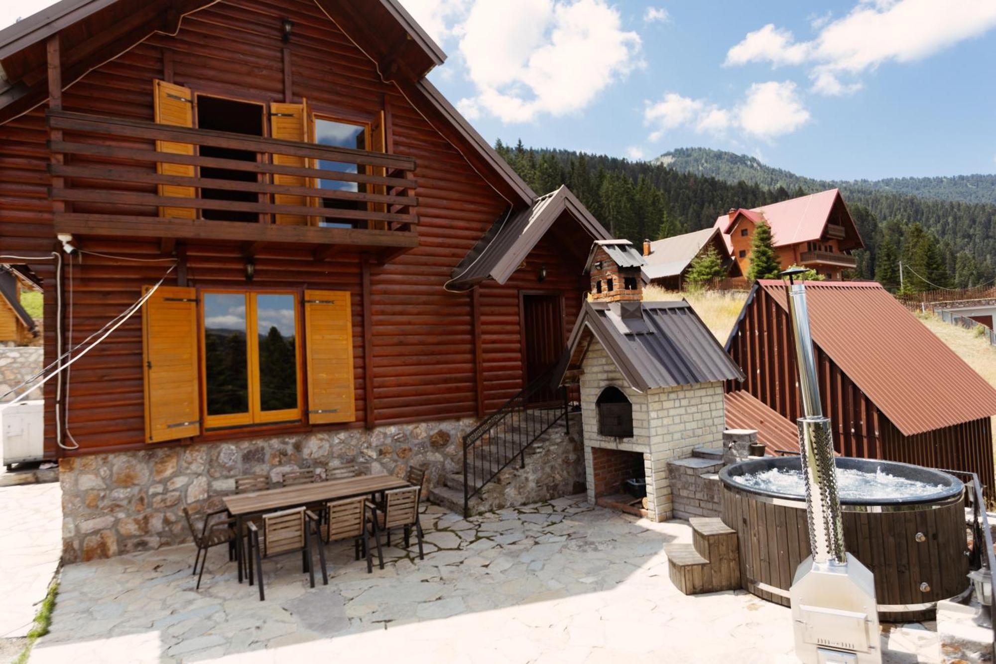 Villa Route Rugove Peje Habitación foto